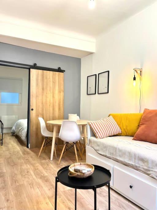 T2 De Charme Au Coeur Du Panier Apartment Marseille Bagian luar foto